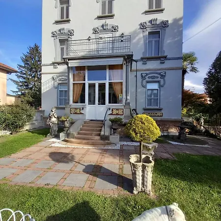 Sapi Гостевой дом 3*