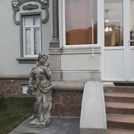 Sapi Гостевой дом 3*